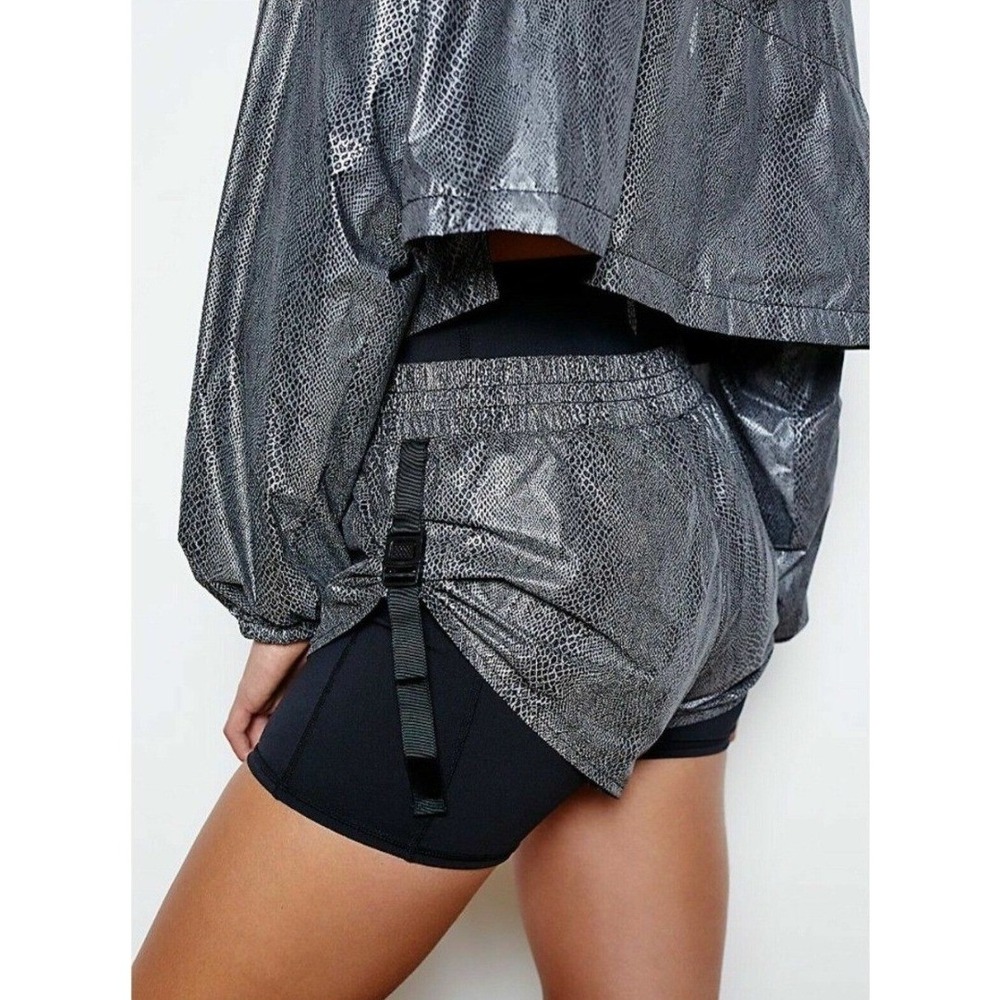 Free People FP Movement Diamondback Reflective Snakeskin Running Shorts Silver L - Picture 6 of 10